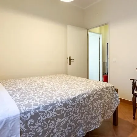 Apartament T2 Catraio 8, Baixa De *
